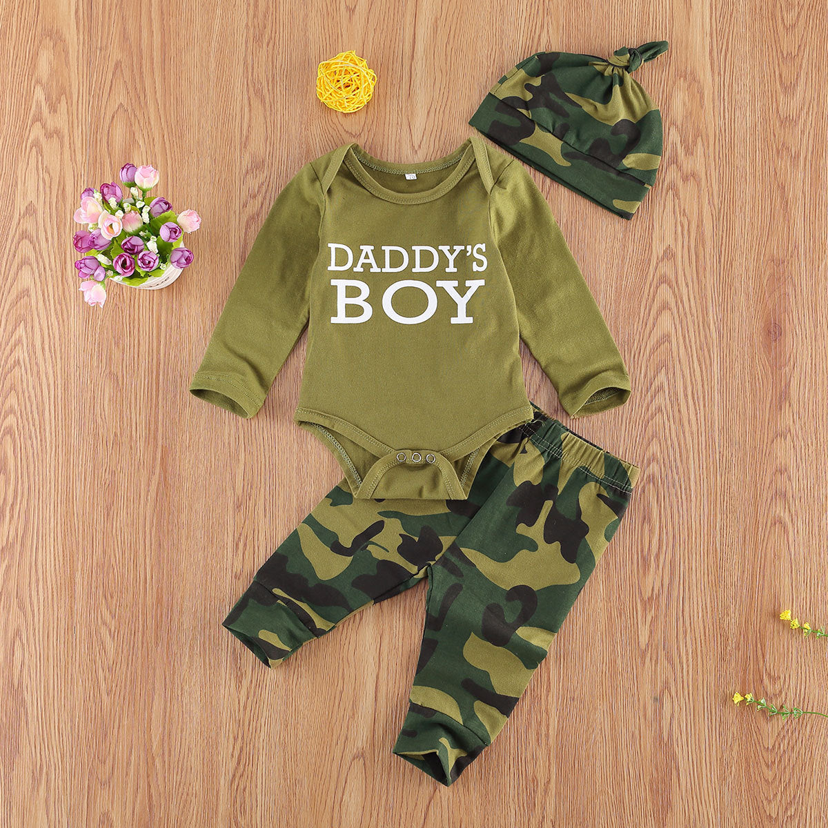 Baby's Cute Outfit Set