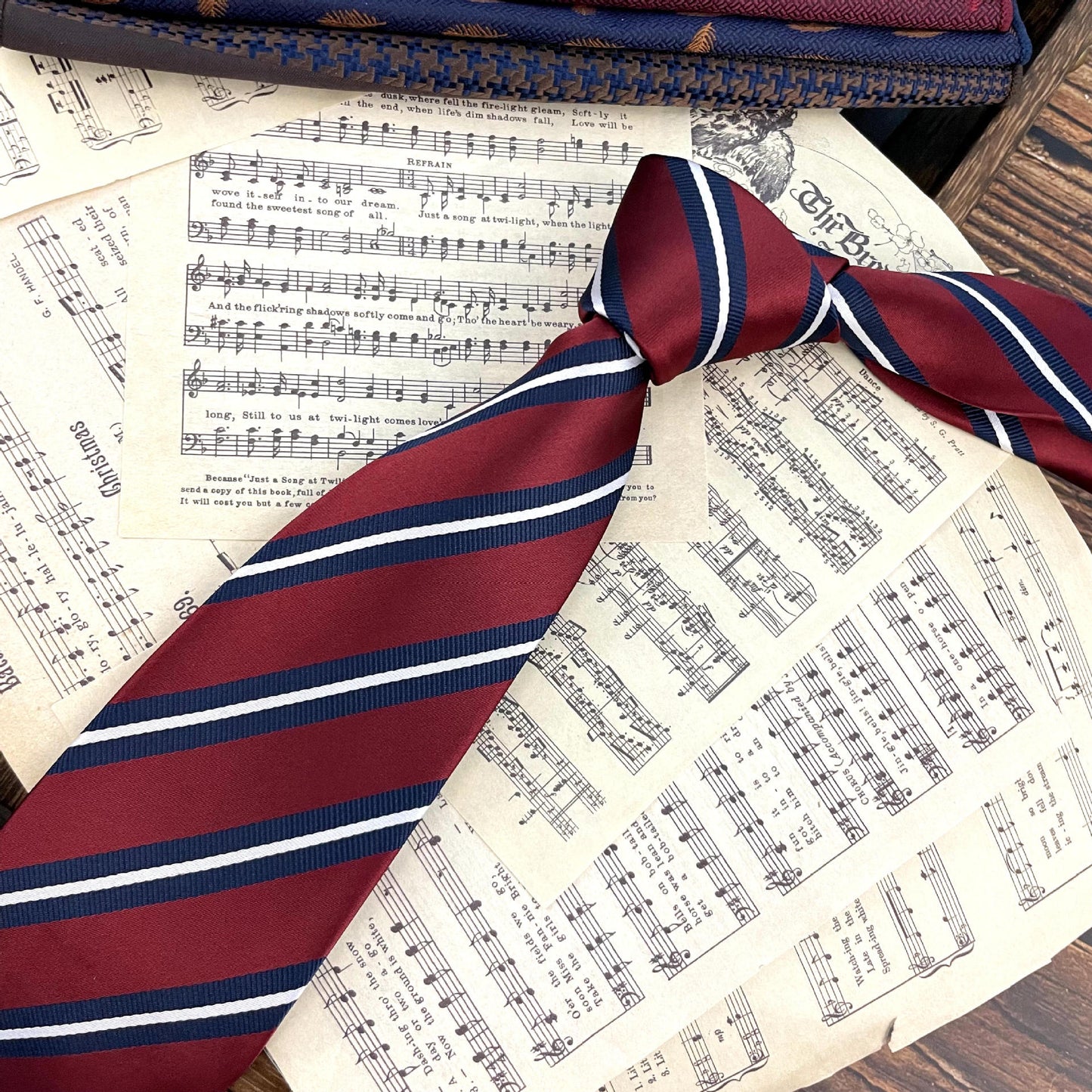 Retro Striped Tie